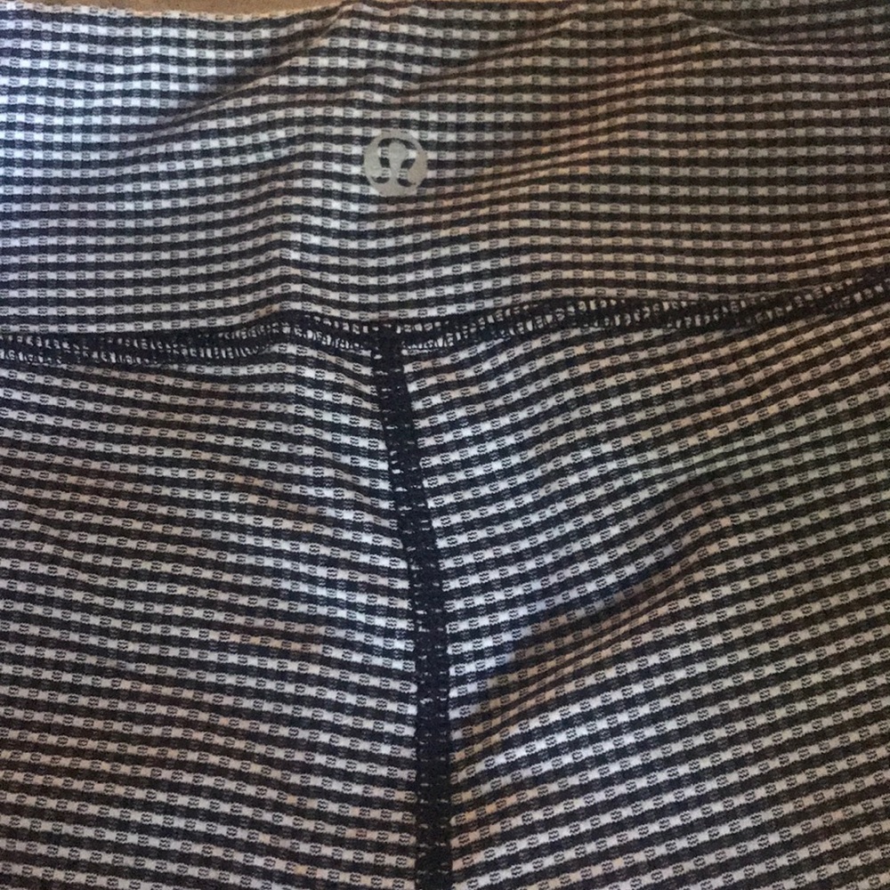 Lululemon Relaxed fit legging